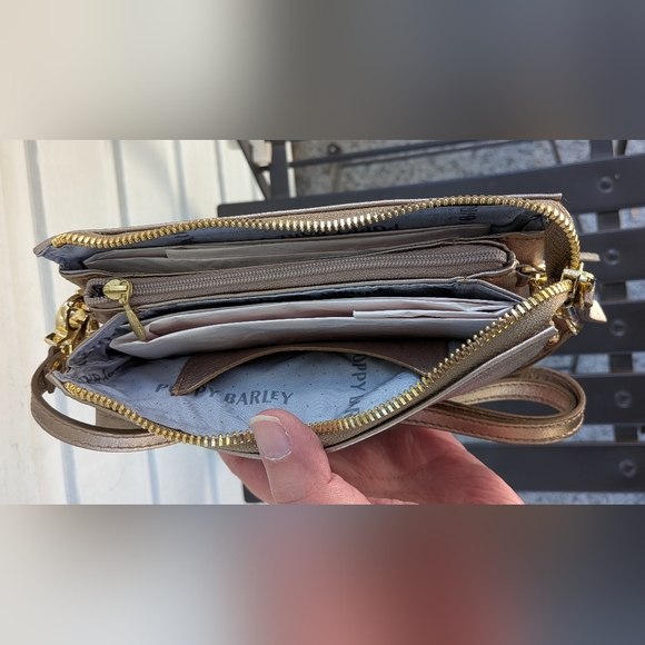 Poppy Barley 3 In 1 Champagne Leather Wristlet/crossbody Bag - Picture 2 of 4